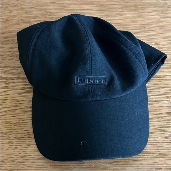 Lululemon Athletica Black Cap - Picture 1 of 4